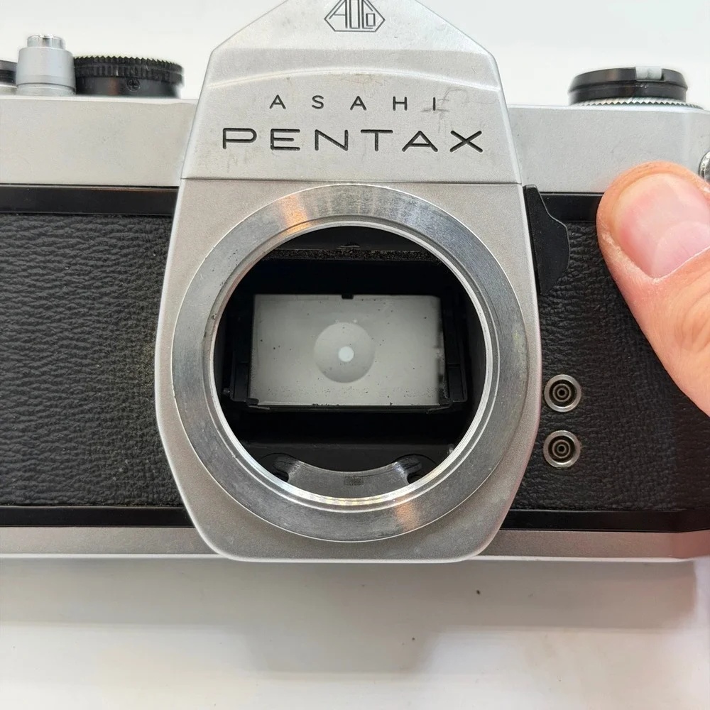 Asahi Pentax Spotmatic SP 500 35mm SLR Film Camera Body Silver Black 3250955